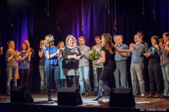 o_1bc2hgfem16qp14ql4g2q9o1bes1l